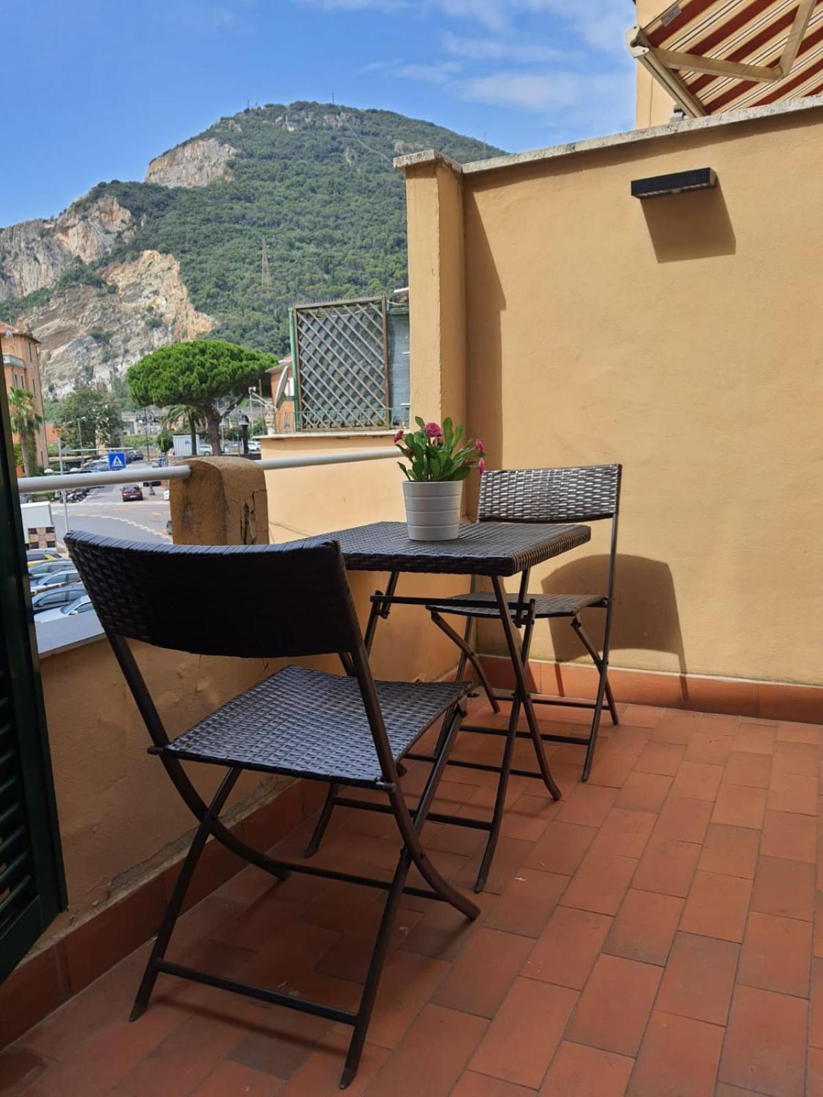 Apartament Casa Pepita Finale Ligure Zewnętrze zdjęcie